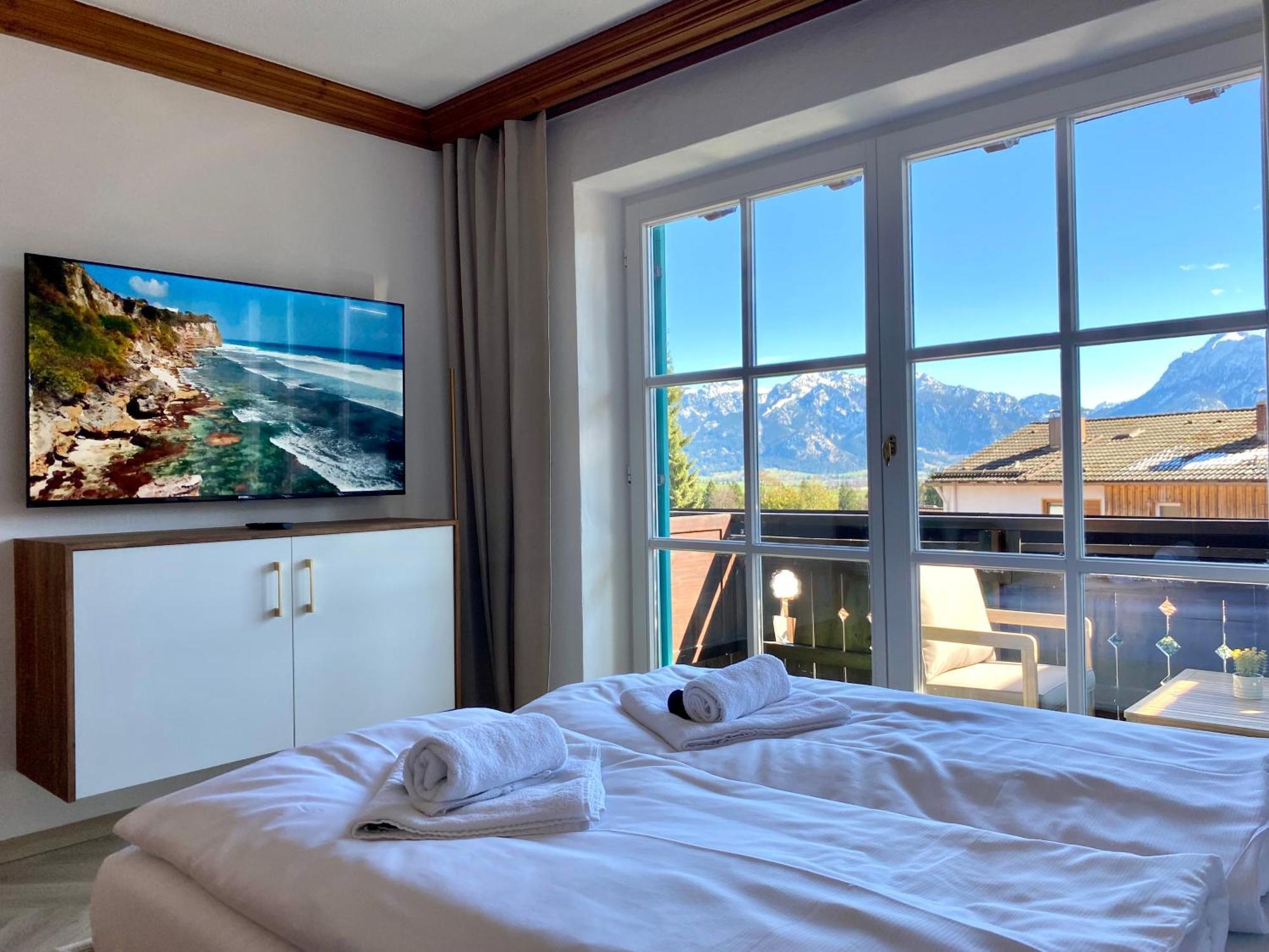 Best Butler I Romantic 4Two I Kueche I Balkon I Parken I Schlossblick Фюссен Экстерьер фото